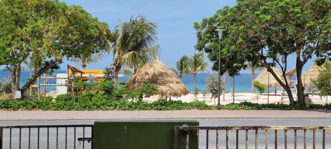 Studios With Beautiful Sea View Willemstad Exteriör bild